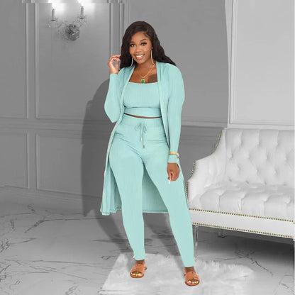 Velmira™-Set mit Kurz Geschnittenem Oberteil, eng Anliegender Hose und Locker Fallendem Cardigan