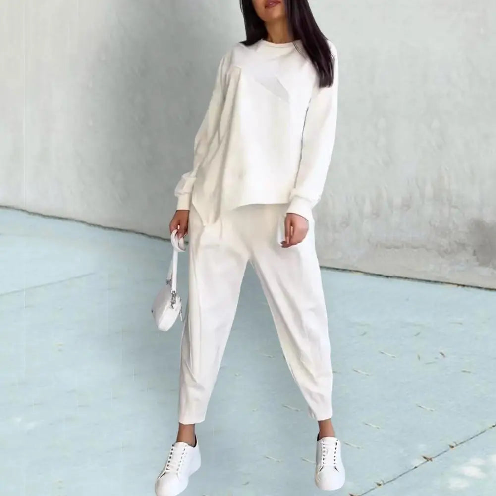 Eva™ Set mit asymmetrisch geschnittenem Sweatshirt und Jogginghose mit Taschen