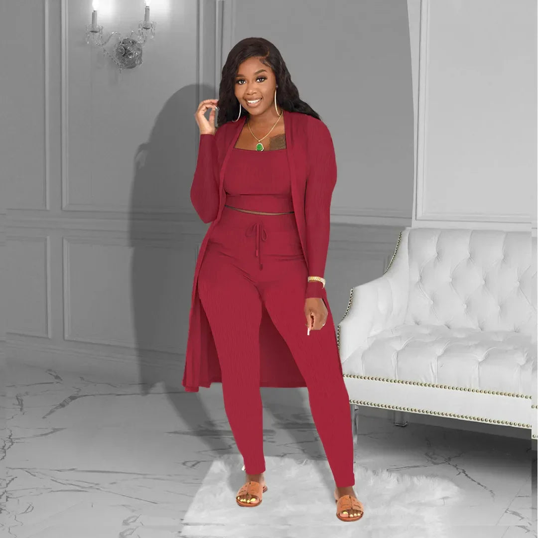 Velmira™-Set mit Kurz Geschnittenem Oberteil, eng Anliegender Hose und Locker Fallendem Cardigan