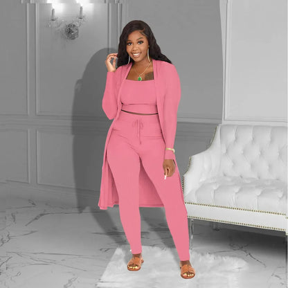 Velmira™-Set mit Kurz Geschnittenem Oberteil, eng Anliegender Hose und Locker Fallendem Cardigan