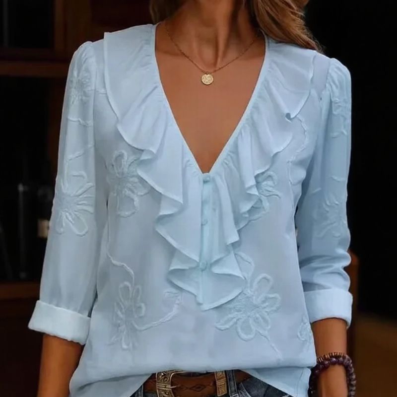 Anneliese™ Bluse mit V-Ausschnitt, Frontvolants und floraler Stickerei