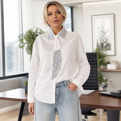 Louise™ Langarmbluse mit Schlupfschleife und funkelnden Strassdetails am Kragen