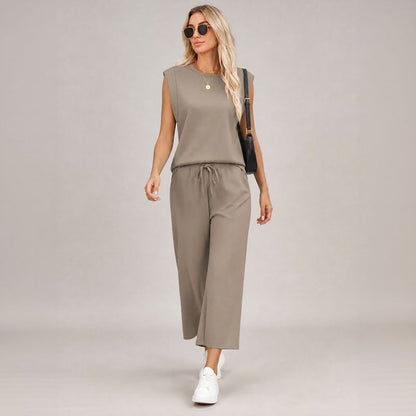 Aya™ Set Tanktop mit markanter Schulterpartie und Cropped Hose mit Kordelzug