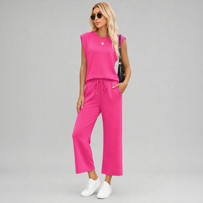 Aya™ Set Tanktop mit markanter Schulterpartie und Cropped Hose mit Kordelzug