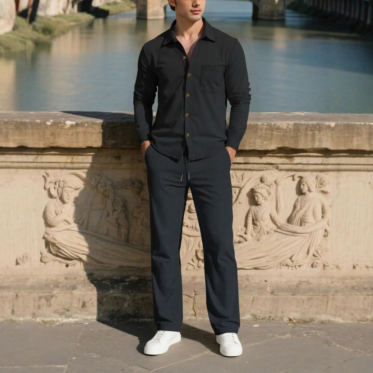 Monte Carlo™ Set mit leichter Textur und Hose mit verstellbarem elastischem Bund