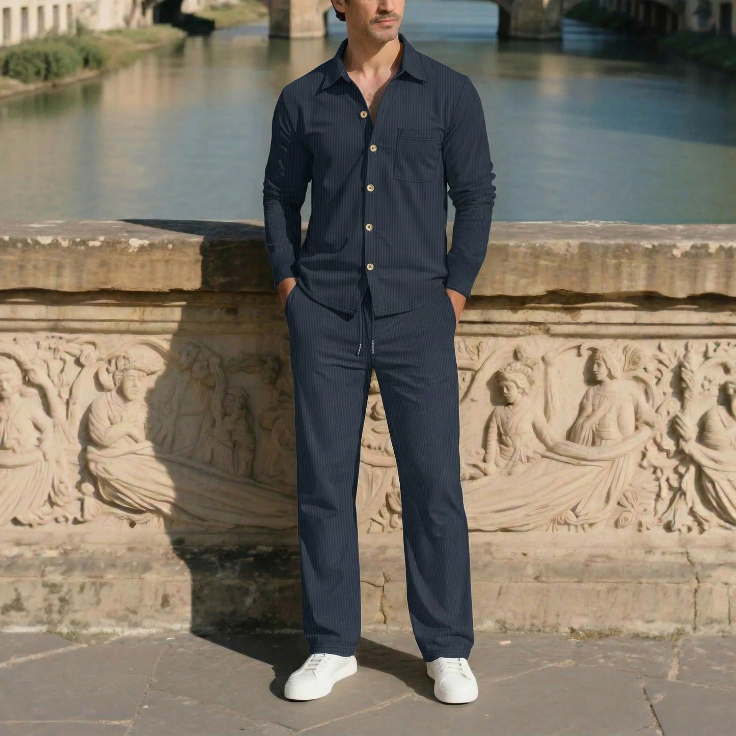Monte Carlo™ Set mit leichter Textur und Hose mit verstellbarem elastischem Bund
