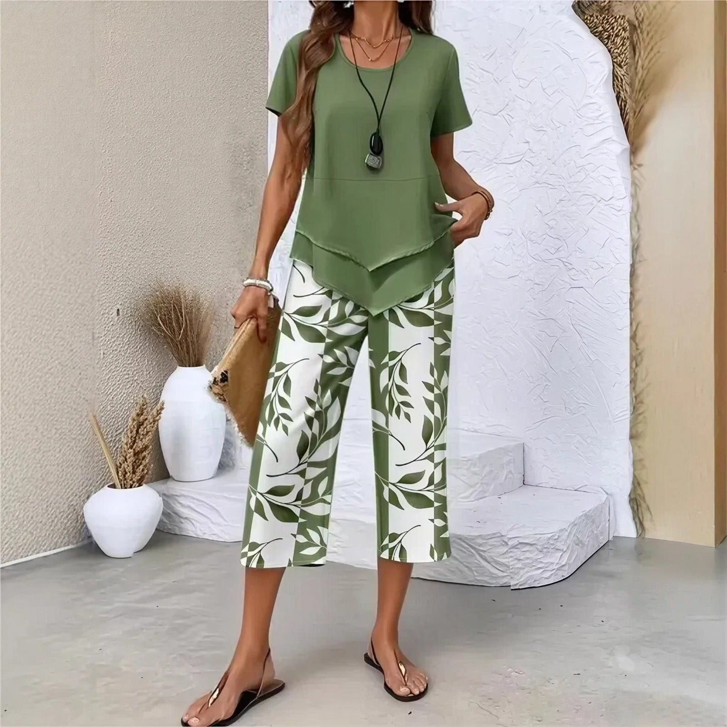 Nativ™ Set mit Lagenbluse und gemusterter Capri Hose