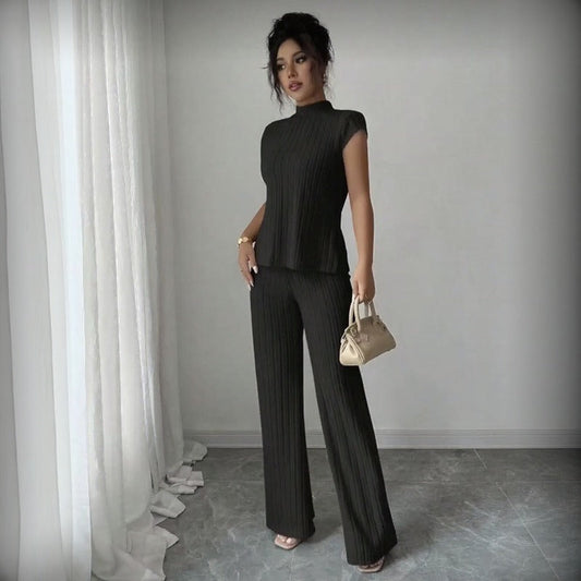 Selmira™ Geripptes Set mit Minimalistischer Eleganz