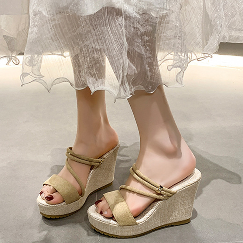 🔥-50% Aktion – Nur solange der Vorrat reicht⏳Keilplatform-Sandalen für Damen— Kostenloser Versand ab zwei Paaren