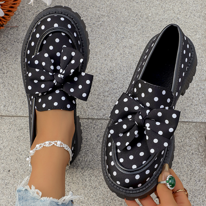 📢📢50% RABATT !! ⏰ Damen-Loafers mit Tupfenmuster, Schleife und Plateausohle